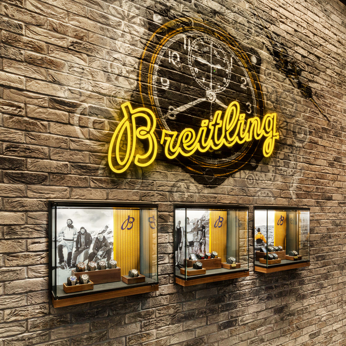 Images BREITLING BOUTIQUE CARDIFF