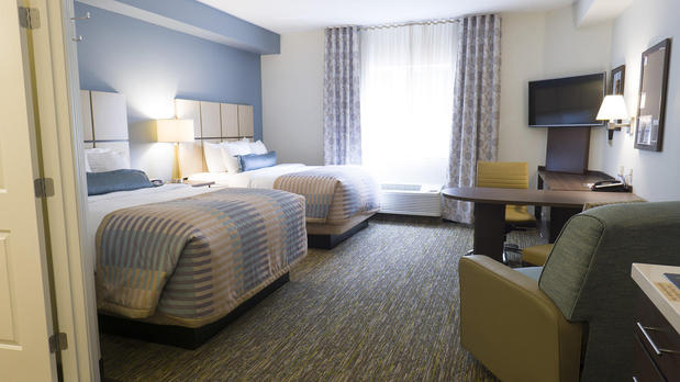 Images Candlewood Suites Vancouver-Camas, an IHG Hotel