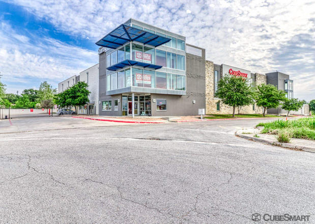 Images CubeSmart Self Storage