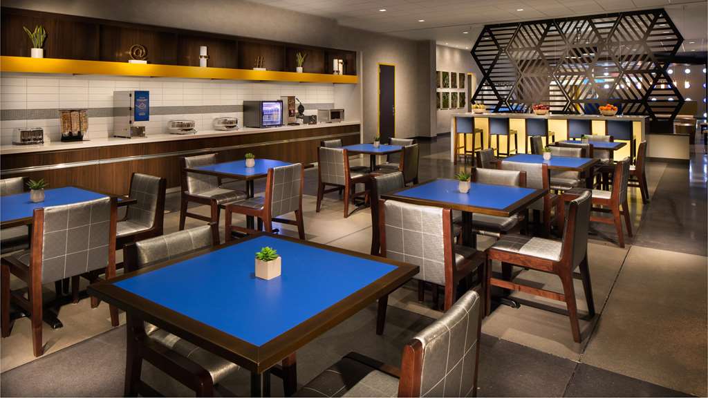 GLō Best Western Lexington