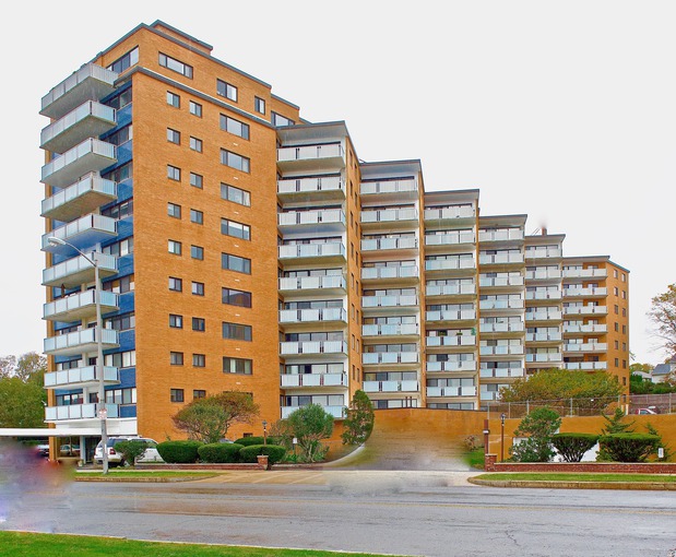 Images Crowninshield Management Corporation