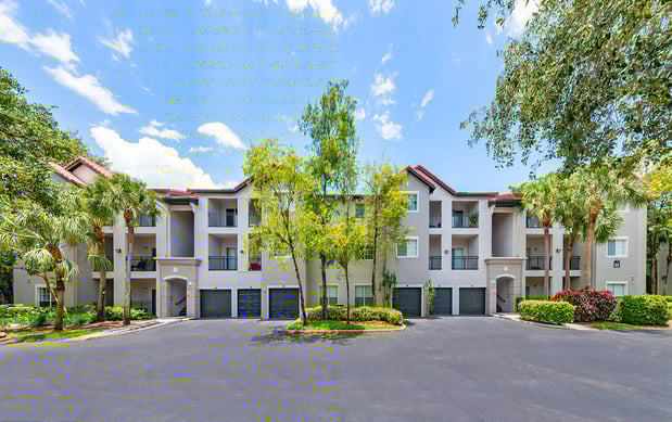 Images MAA Coral Springs