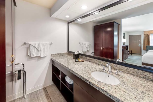 Images Best Western Plus Redondo Beach Inn