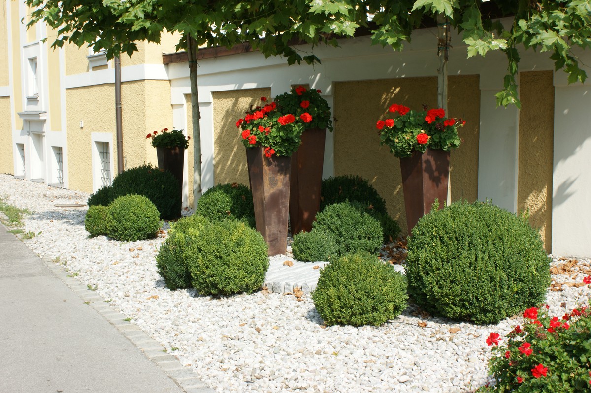 Bild 5 von TULA Garten- & Poolbau GmbH