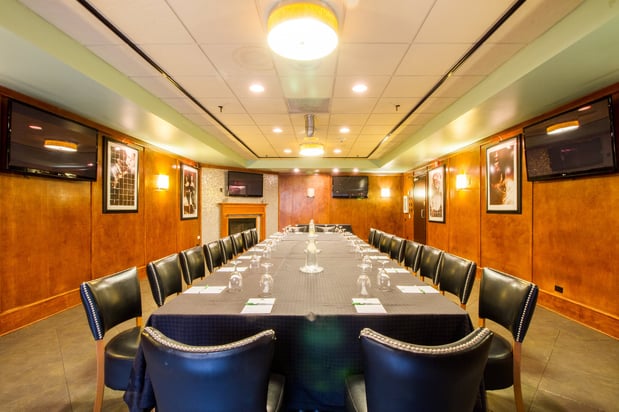 Images Holiday Inn & Suites Chicago North Shore (Skokie) by IHG