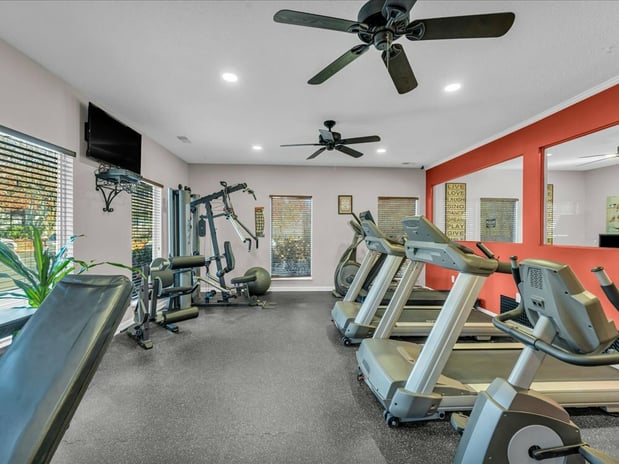 Images Woodbrook Apartments