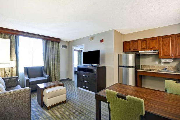 Images Homewood Suites by Hilton Dulles Int'l Airport