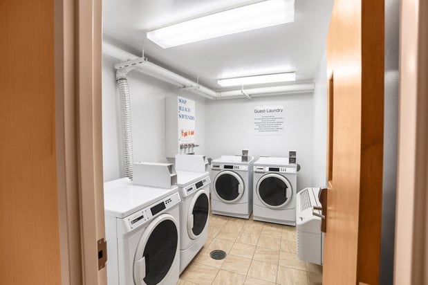 Images Holiday Inn Express & Suites Hayward by IHG