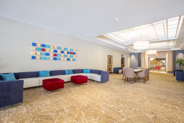 Images Crowne Plaza Los Angeles Harbor Hotel by IHG