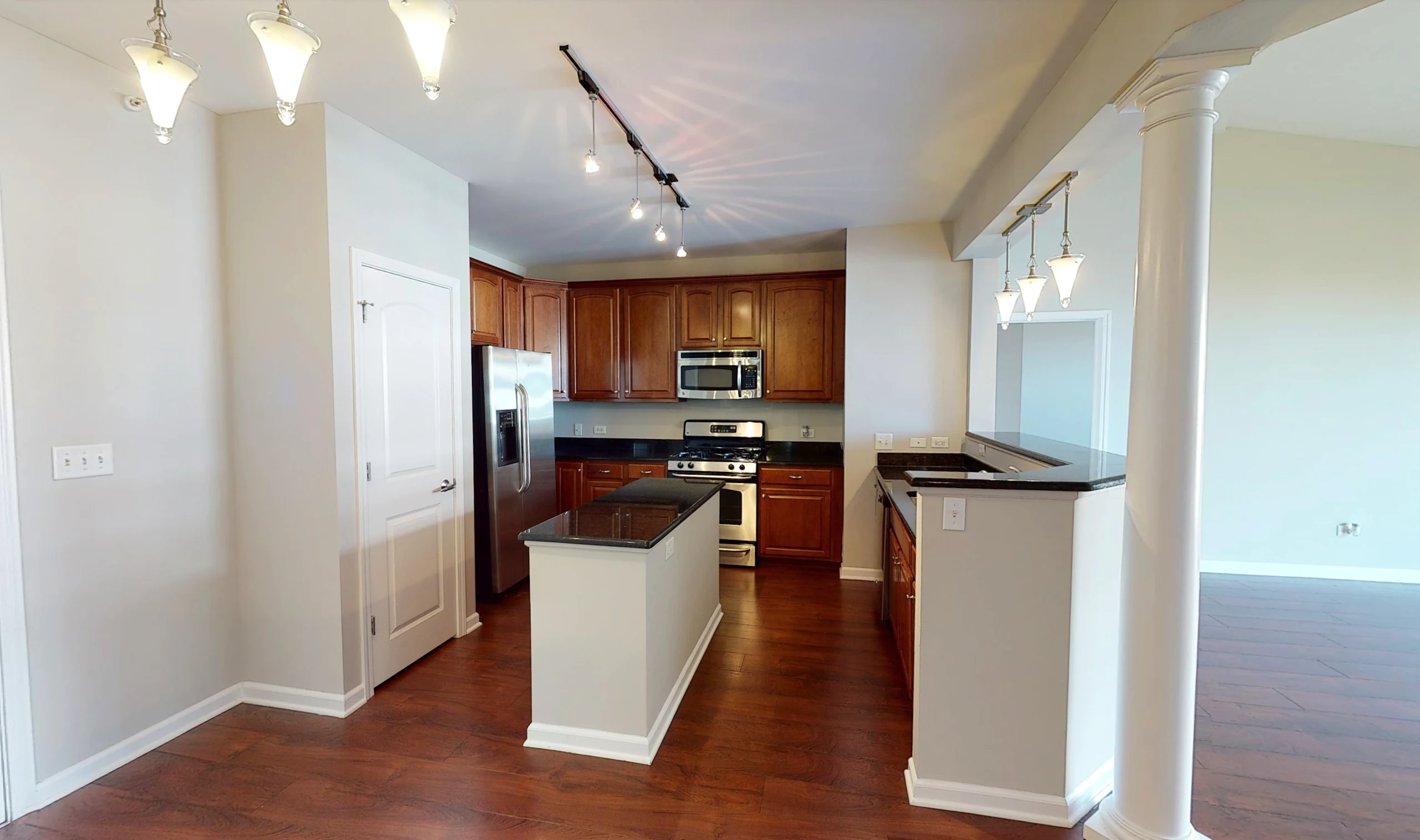 Open Kitchen