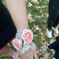 Liv Gracefully Blooms Image