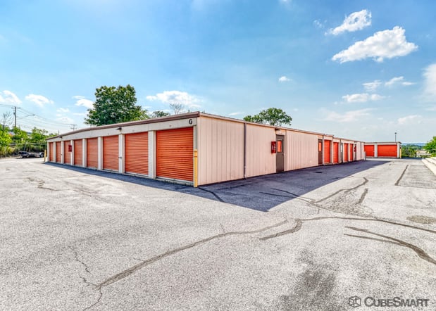 Images CubeSmart Self Storage