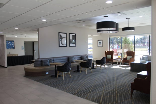 Images Holiday Inn Dallas Market Ctr Love Field by IHG
