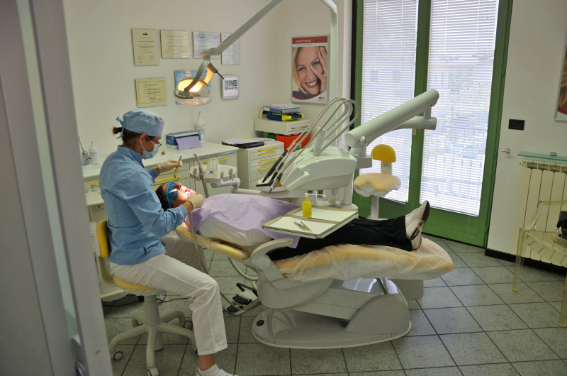 Images Barbaglia Dr. Valerio - Dentista Medico Chirurgo