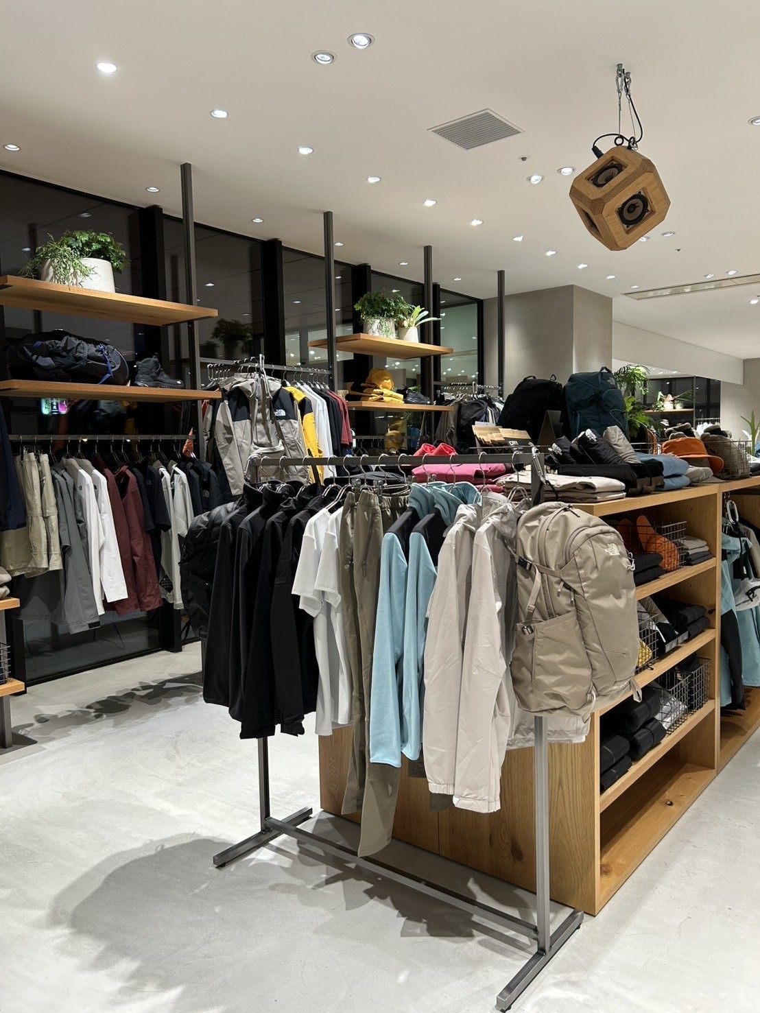 Images THE NORTH FACE+ (ザ・ノース・フェイス プラス) アミュプラザ長崎