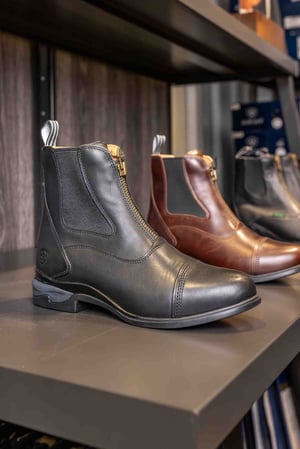 Images Ariat Brand Shop