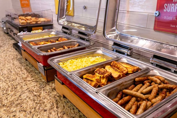 Images Hampton Inn & Suites Wilmington Christiana