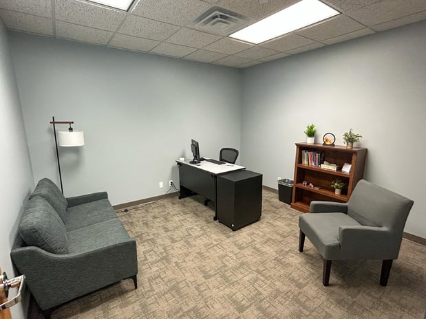 Images Pasadena Villa Outpatient Treatment Center - Des Moines