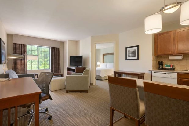 Images Homewood Suites by Hilton Jacksonville Deerwood Park