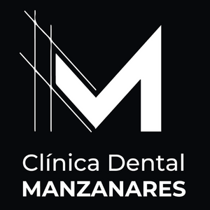 Clínica Dental Manzanares Logo