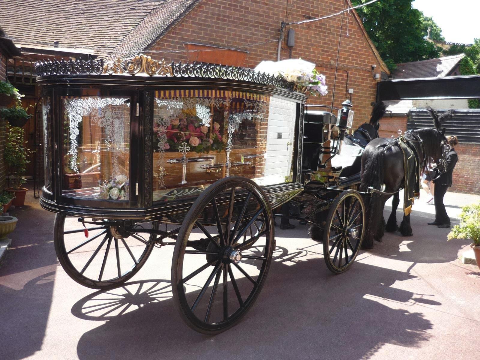 Images Rowland's Funeral Services