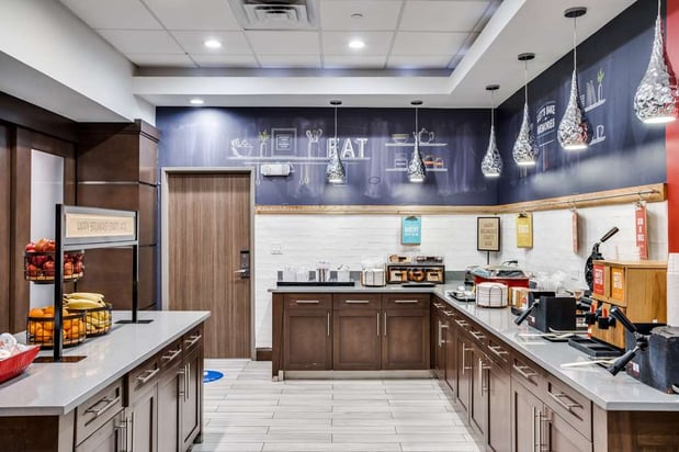Images Hampton Inn & Suites North Dallas Central Expy