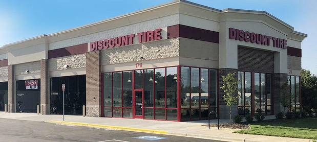 Images Discount Tire