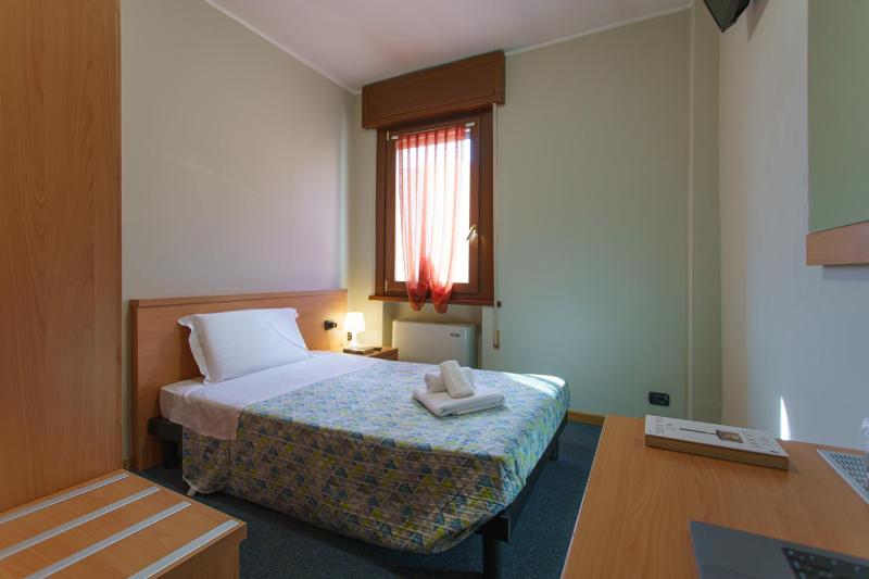 Images Rooster hotel