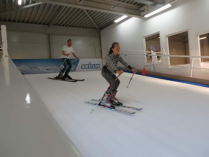 Foto's SkiRun Indoor Skischool