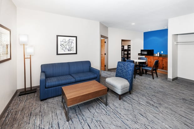 Images Holiday Inn Express & Suites Tulsa S Broken Arrow Hwy 51 by IHG