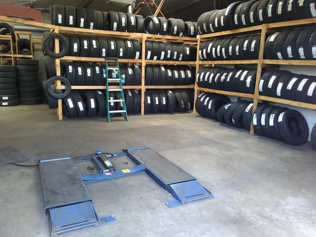 Images MC Tires