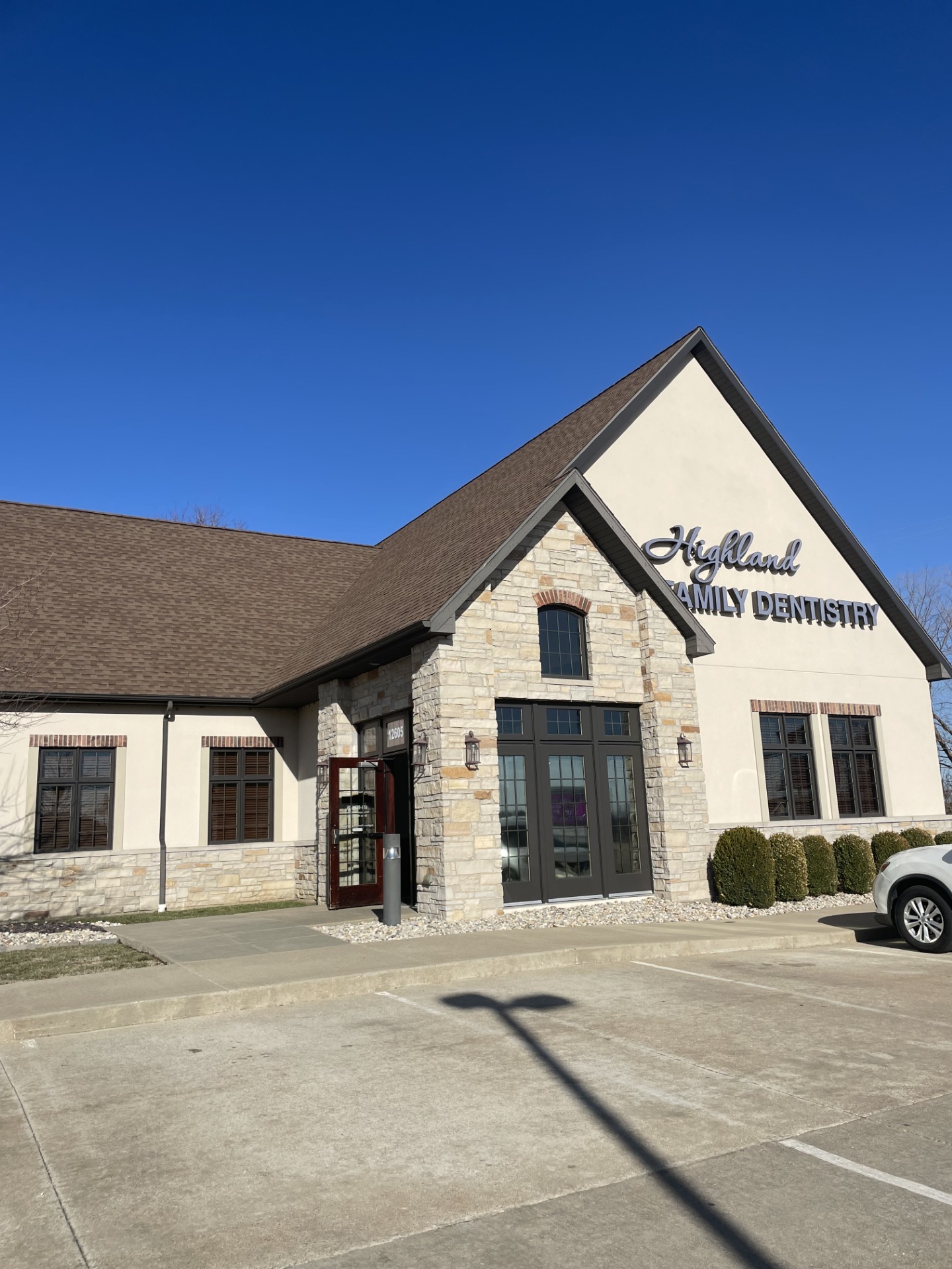 Front of office, Highland Family Dentistry. Dentist in Highland, IL. 
