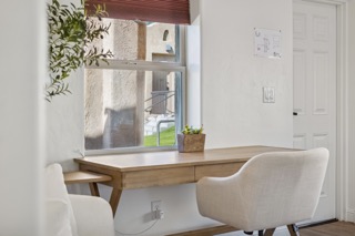 Residential room desk