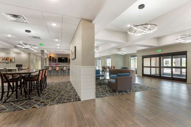 Images Best Western Plus Coralville Hotel