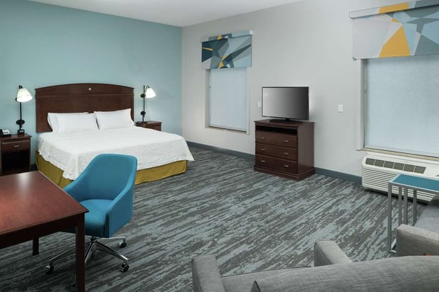 Images Hampton Inn & Suites Rochester-North