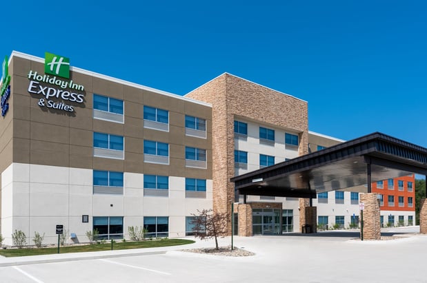 Images Holiday Inn Express & Suites Stevensville - Benton Harbor by IHG