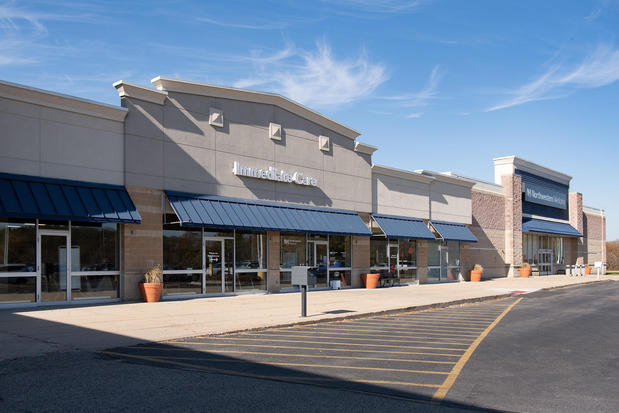 Images Northwestern Medicine Immediate Care McHenry