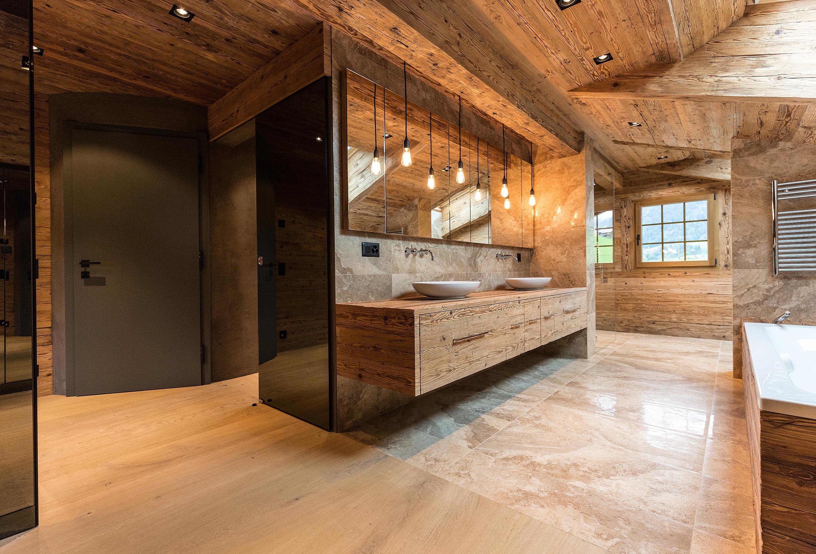 Armin Werren AG, Lauenenstrasse 76 in Gstaad