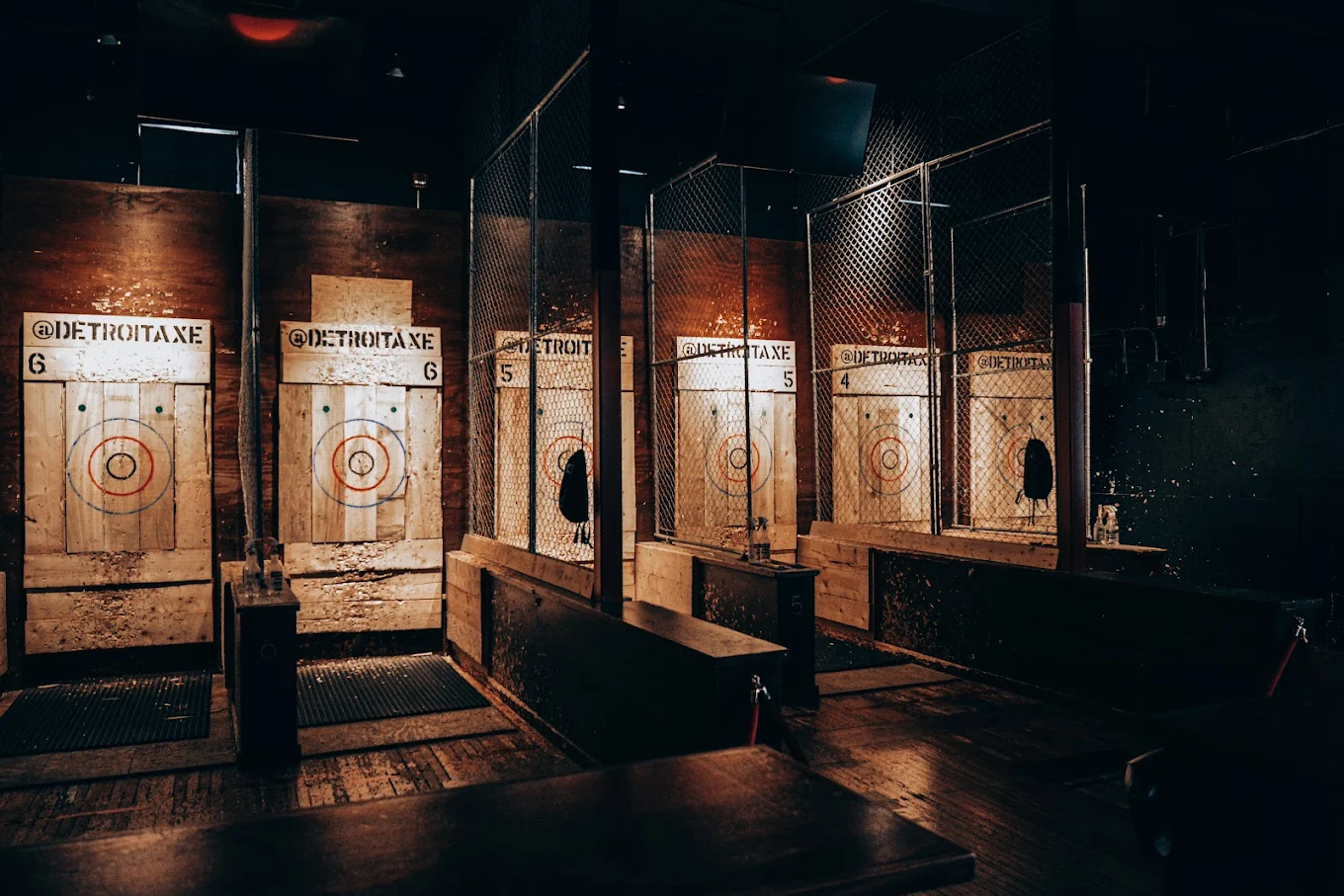 Experience the excitement of axe throwing at Detroit Axe Ferndale, where multiple professionally designed lanes create the perfect environment for competitive gameplay, group events, and social outings. With organized setups and guided instruction, every visit delivers a fun and engaging experience.