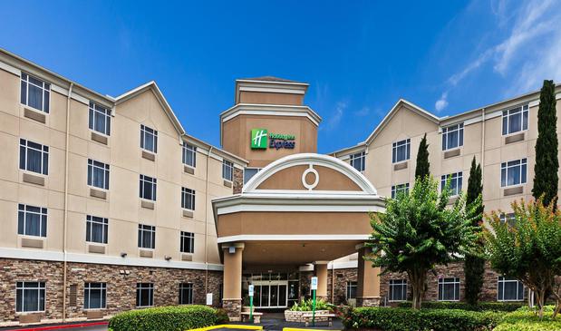 Images Holiday Inn Express & Suites Houston-Dwtn Conv Ctr by IHG