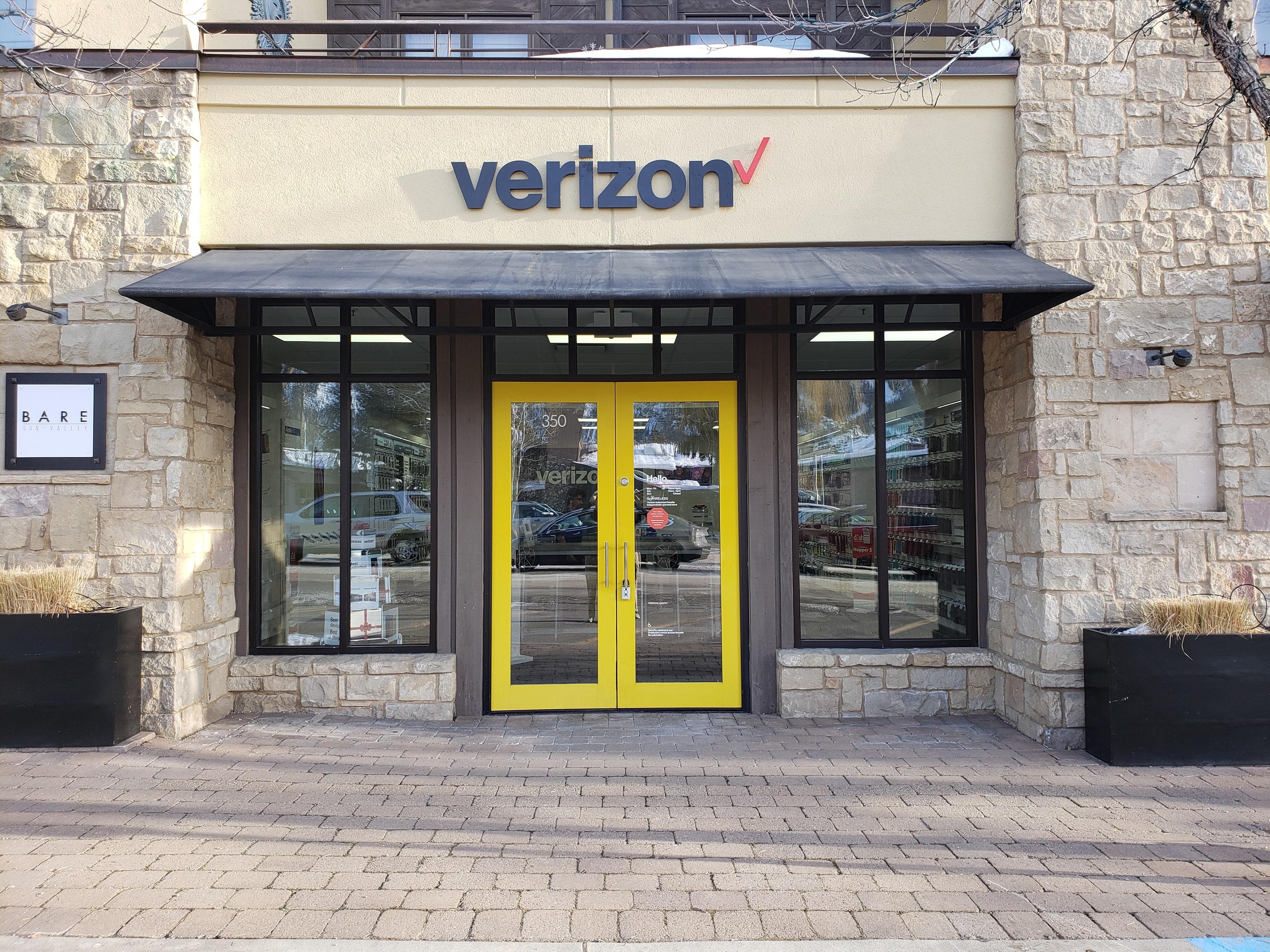 Verizon Authorized Retailer – GoWireless Photo