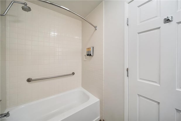 Images Best Western Plus Hilltop Inn