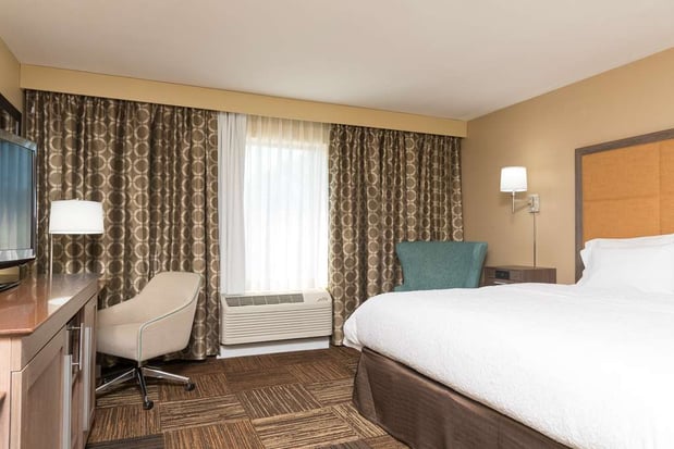 Images Hampton Inn & Suites Mansfield-South @ I-71