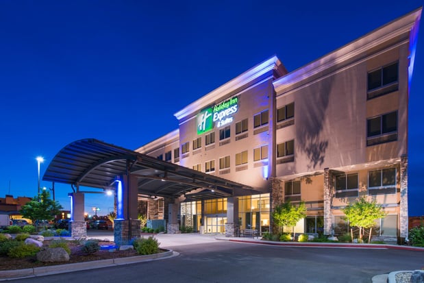 Images Holiday Inn Express & Suites Colorado Springs Central by IHG