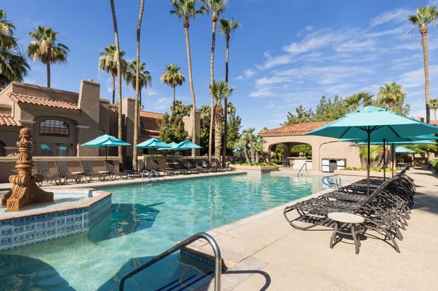 Images Scottsdale Plaza Resort