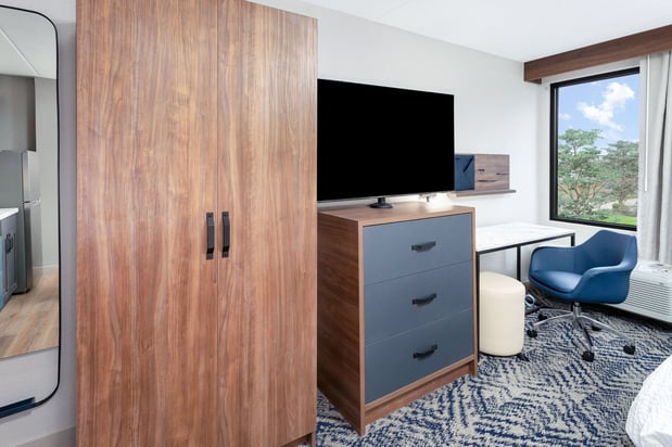 Images Candlewood Suites Columbus North - Worthington by IHG