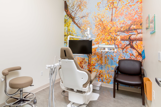 Images Laveen Kid's Dentist & Orthodontics