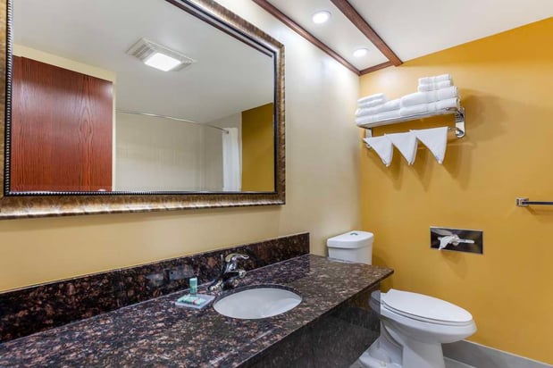 Images Best Western Kiva Inn