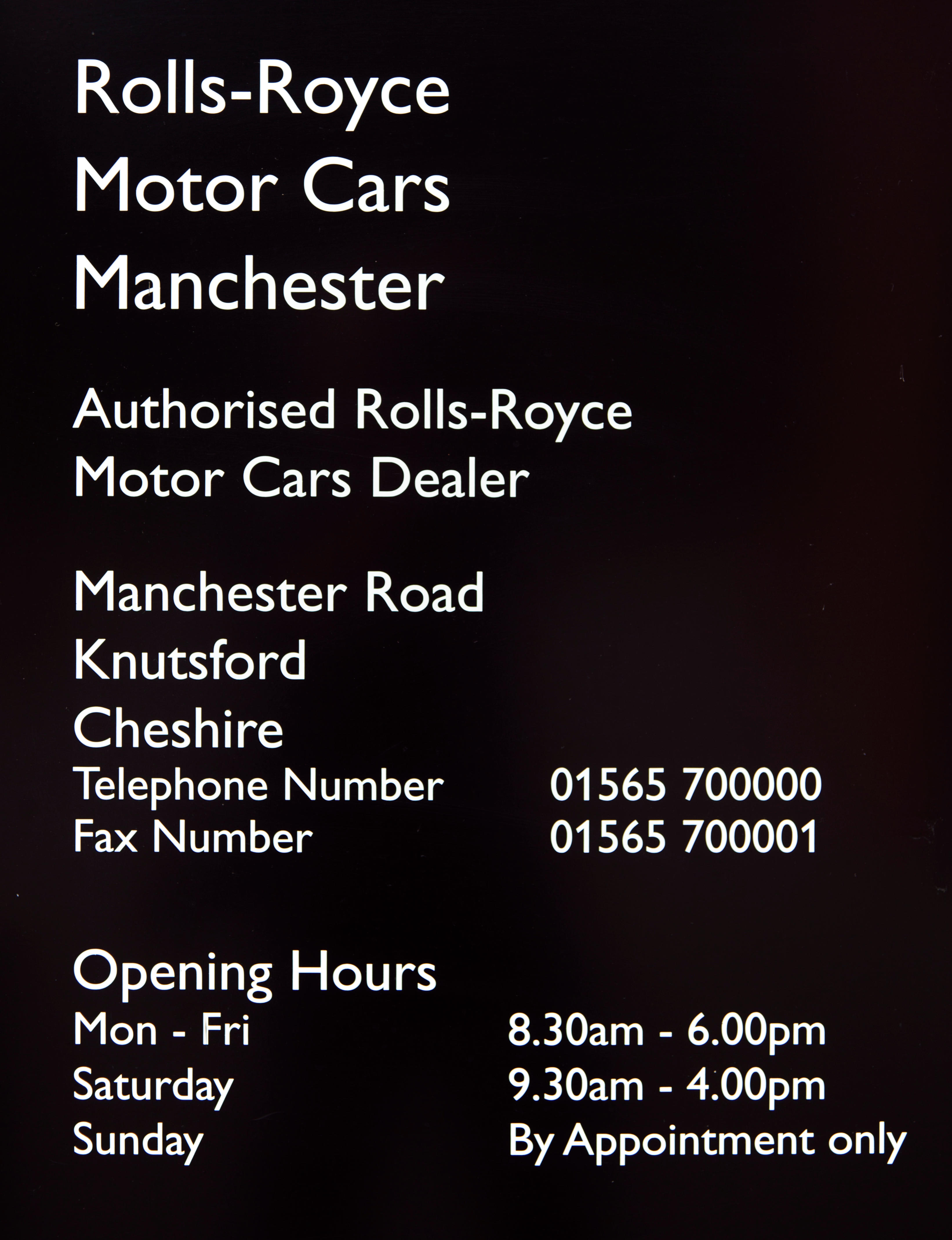 Rolls-Royce Motor Cars Manchester Wilmslow 01625 409383