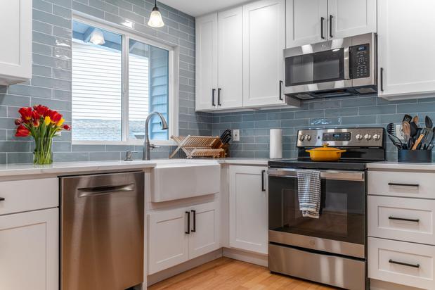 Images Brutsky Builds - Kitchen and Bath Remodeler